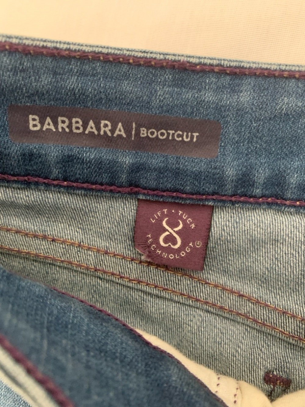 NYDJ Barbara Bootcut Jeans 8P Petite NWT Blue Stretch - Picture 3 of 10